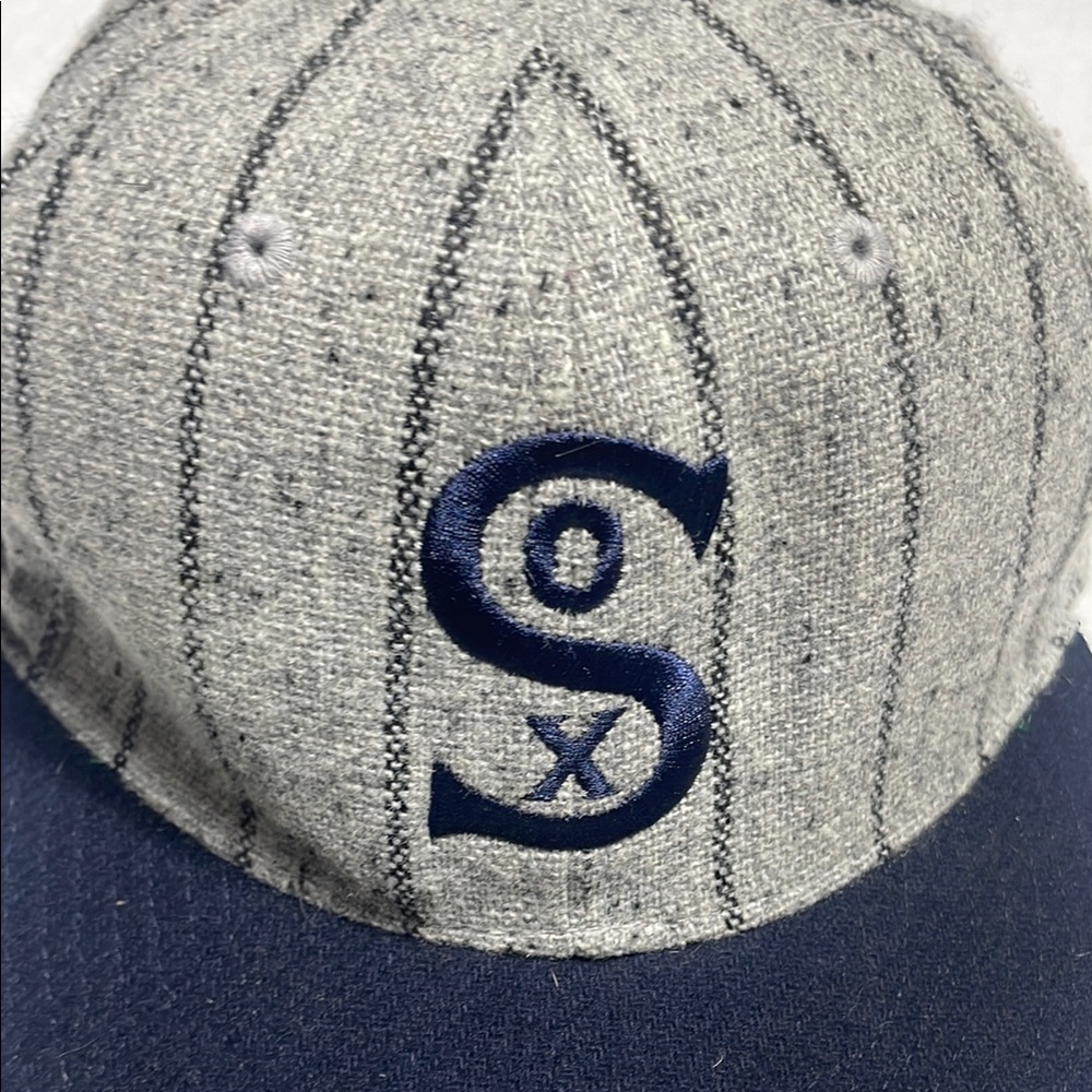 Gray and Blue Sox‎ Cap youth 6 7/8 youth - Picture 2 of 8